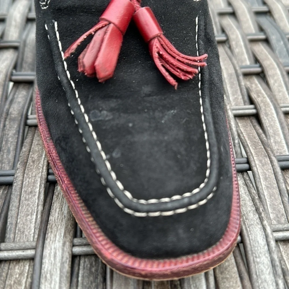 TOD’S Kiltie Tassel Black Suede Loafer Pumps